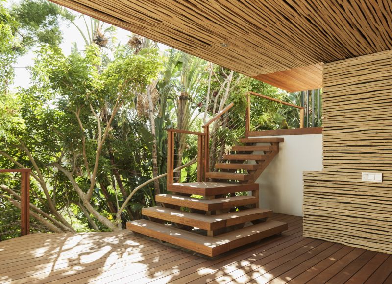 Stairs Refinishing